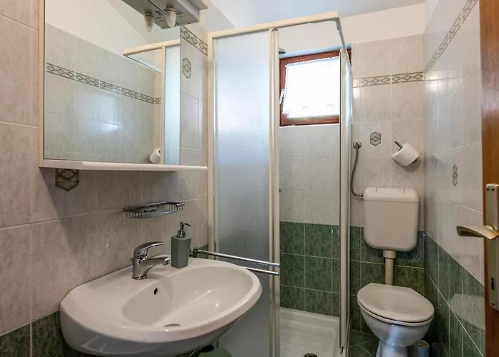 Σπίτι διακοπών Amazing In With Kitchen Plomin